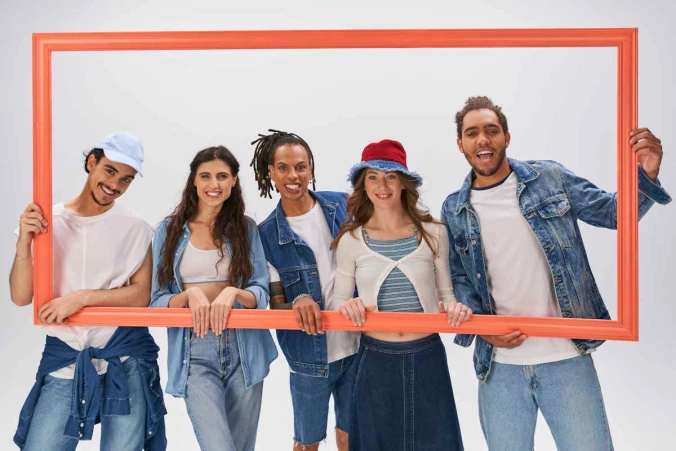 Hur kan tryckta profilkläder hjälpa ett varumärke att sticka ut i mängden?