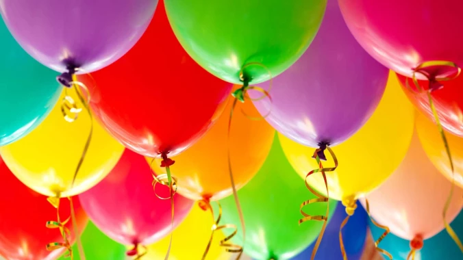 Vilka reklamballonger fungerar bäst för mässor och utomhusevenemang?