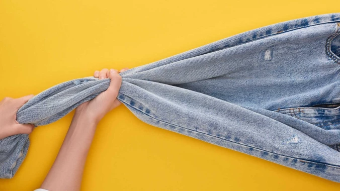 De bästa typerna av profilkläder för olika branscher och tillfällen