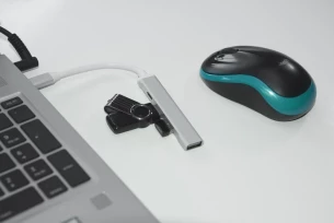 USB HUB-splitter - ROSKO - Silver